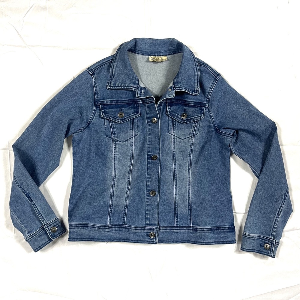 DG2 Diane Gilman Women M Medium Blue Classic Stretch Denim Jean Jacket Trucker